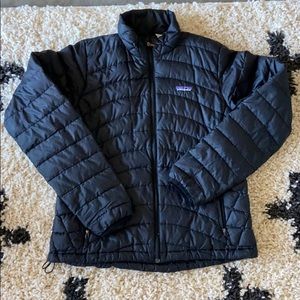 Patagonia women’s down sweater jacket
